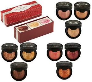 Laura Geller Holiday Baked Stackable Macaroons Collection 