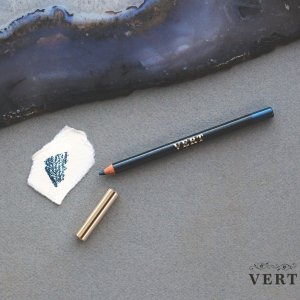 The VERT Beauty Eyeliner Pencil